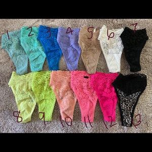 VS O/S Lace Thong (cleaned in disinfectant)